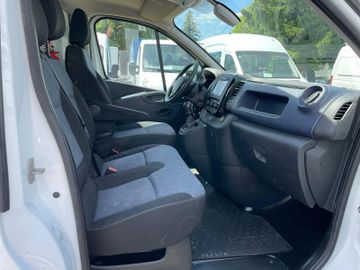 Opel Vivaro - 7