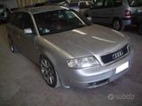 Audi A6 2.5 V6 TDI 180CV Avant Quattro Tiptronic - Audi A6 aus 2000: Kombi