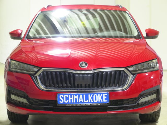 SKODA Octavia Combi 2.0 TDI SCR Ambition AHK PDC DAB