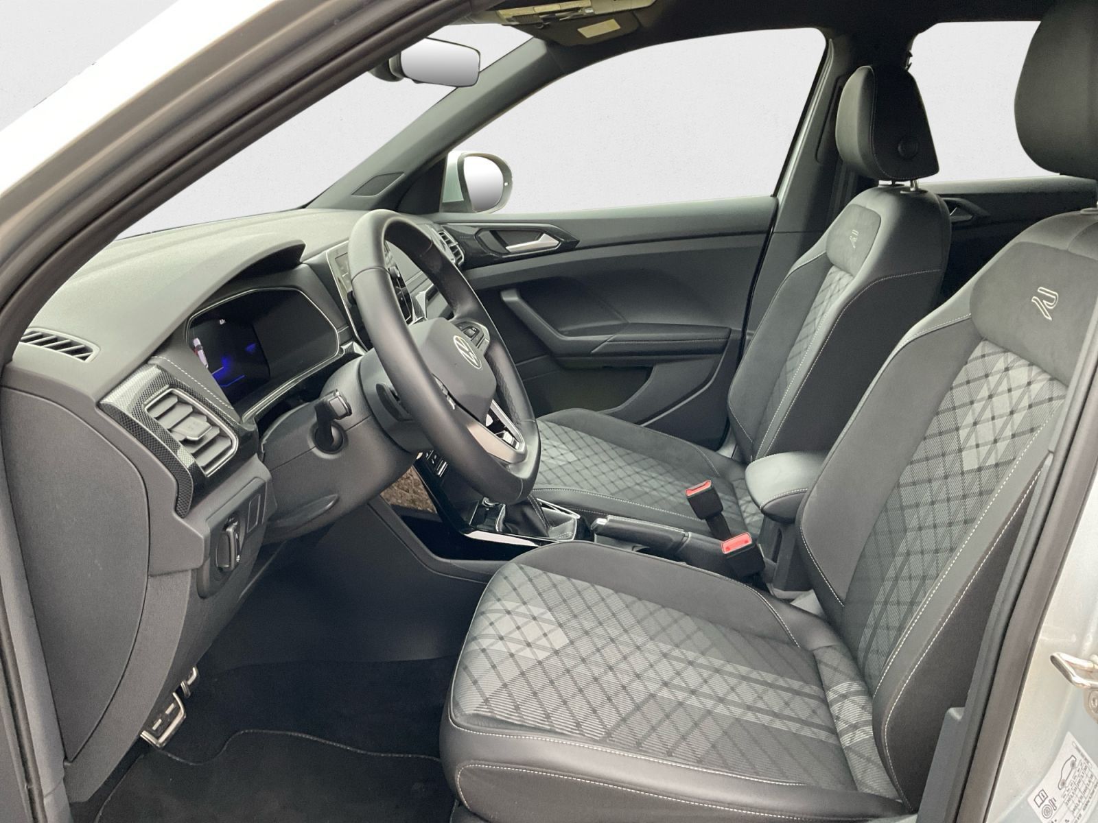 Volkswagen T-Cross - Bild 9