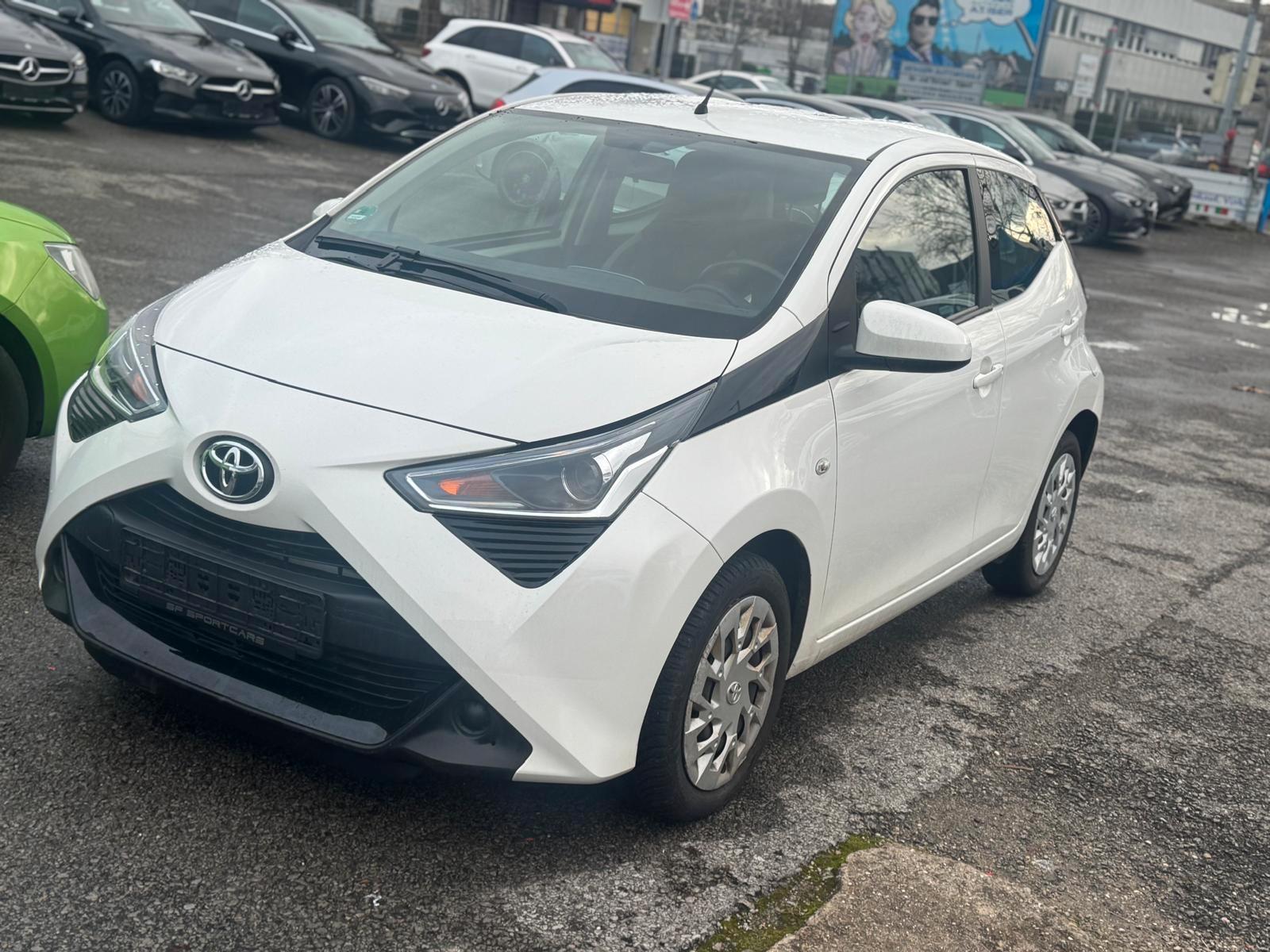 Toyota Aygo AYGO x-play