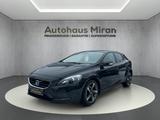 Volvo V40 T2 YOU! *Bi XENON* TÜVNEU*SH*KAMERA* - Volvo V40 YOU! mit Benzin-Antrieb