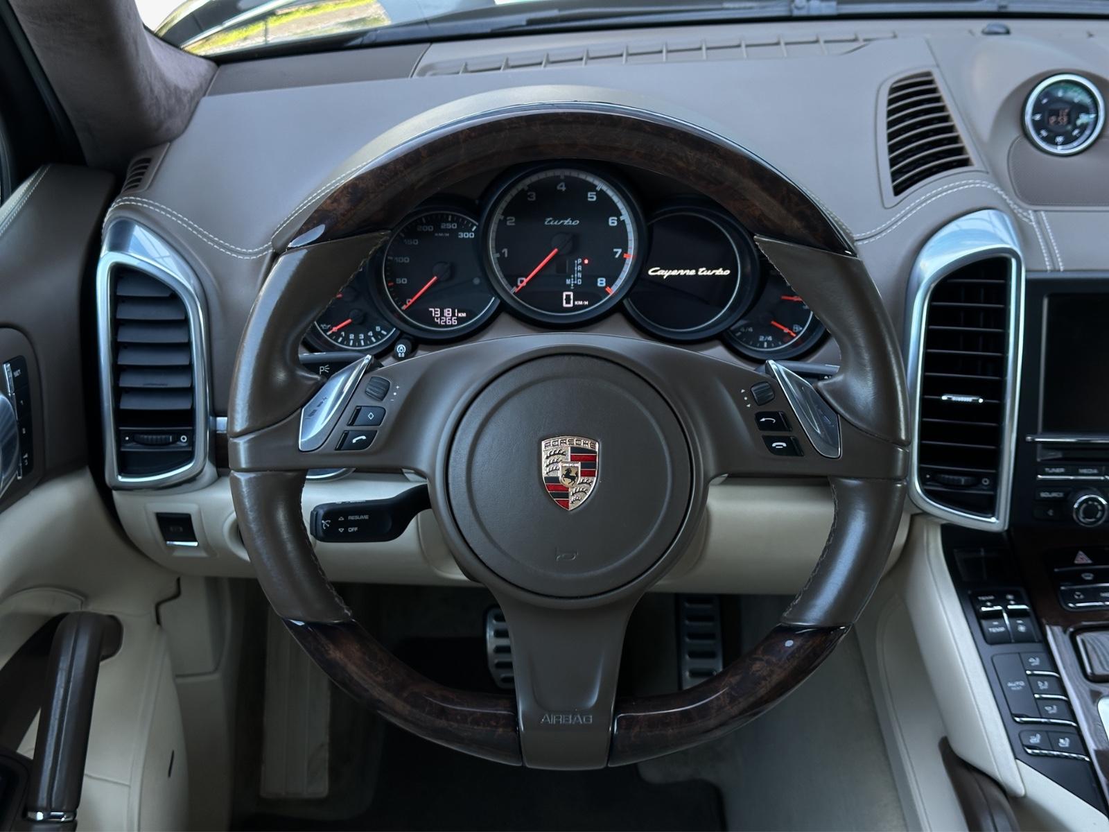 porsche Cayenne Turbo 4.8 V8 500ch- 1 ère main - Suspension pneumatique - Bose - Siège ventilés