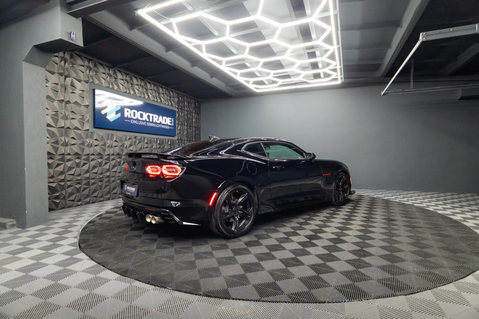 Fahrzeugabbildung Chevrolet Camaro 3.6 V6 Coupe ZL1 Performance *CarPlay*19%
