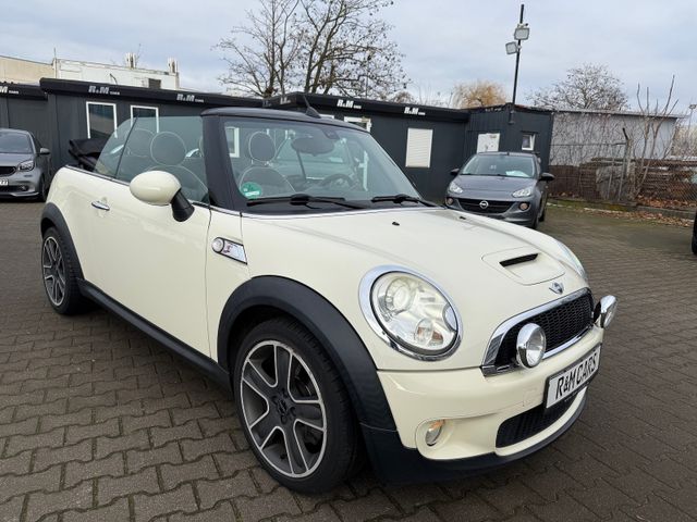 MINI Cooper S Cabrio TOP Ausstattung/Voll Scheckheft