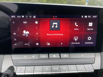 Bild 14 Opel Astra GS AT/NAVI/SHZ+LHZ/PDC vo+hi+360