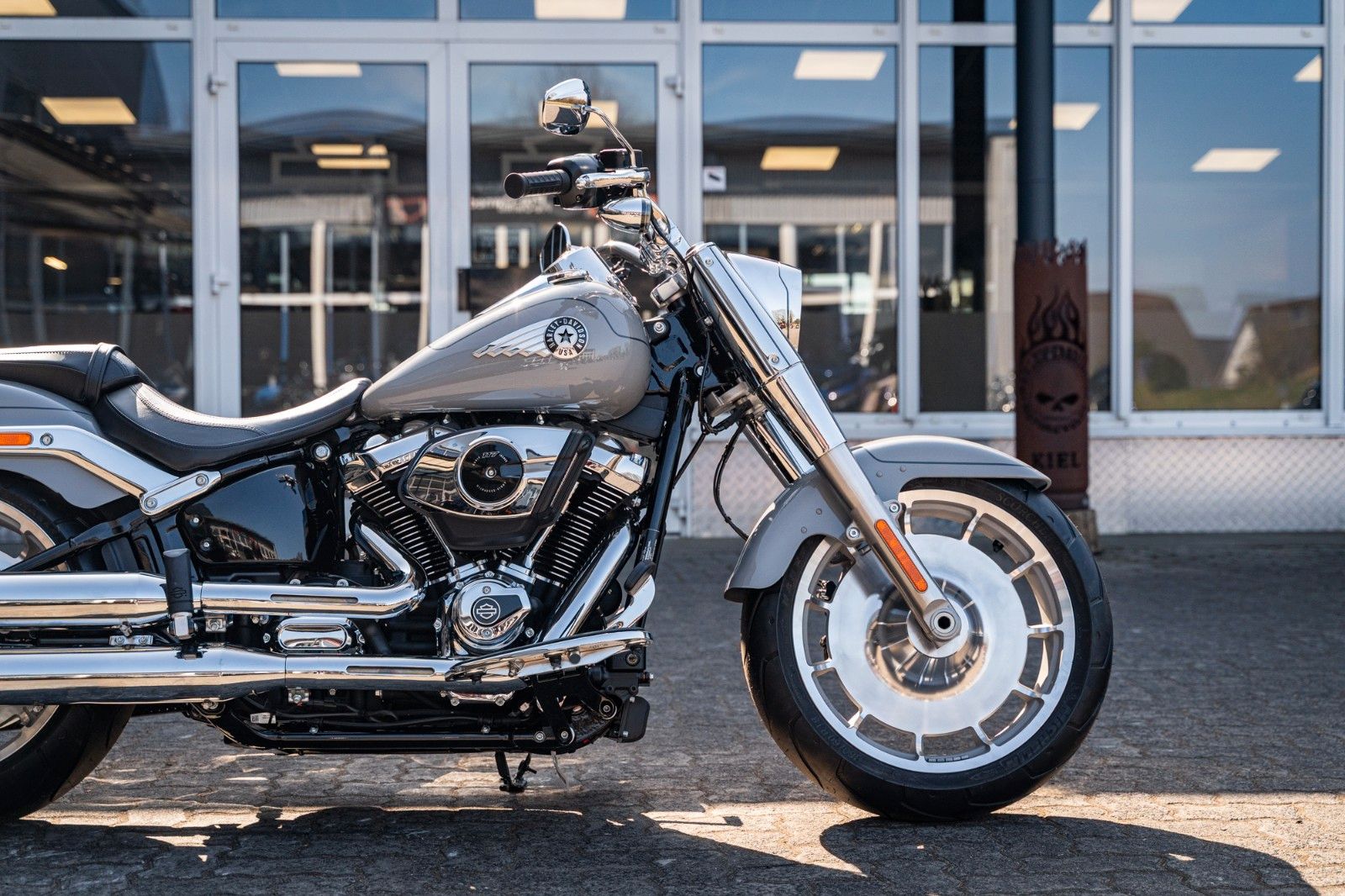 Fahrzeugabbildung Harley-Davidson FAT BOY FLFB 117 ci  MY25 - Softail
