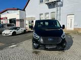 Ford Titanium Kombi 320 L2 9 Sitze Vollausstattung