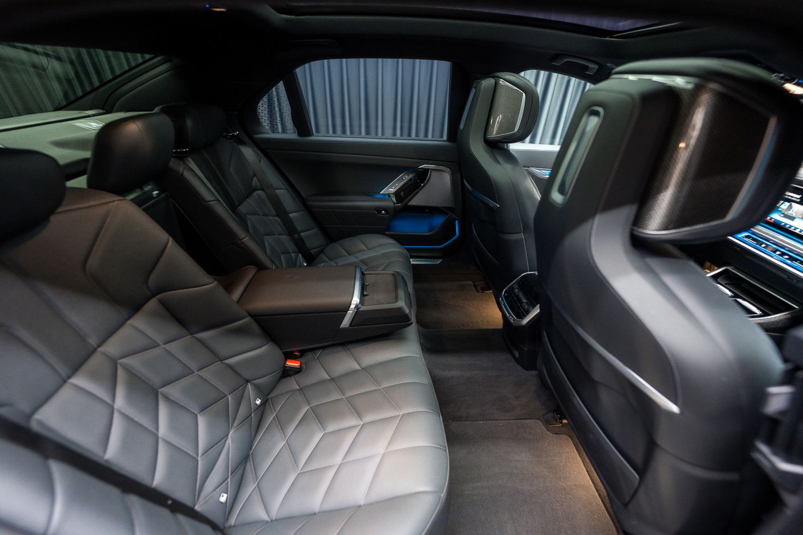 Fahrzeugabbildung BMW 740d xDrive *Sportpaket Pro*Carbon*Innovation