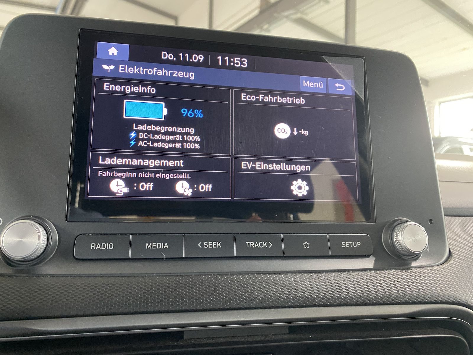 Fahrzeugabbildung Hyundai Kona Select/Navi/RFK/ACC/On-Board-3-Phasen/