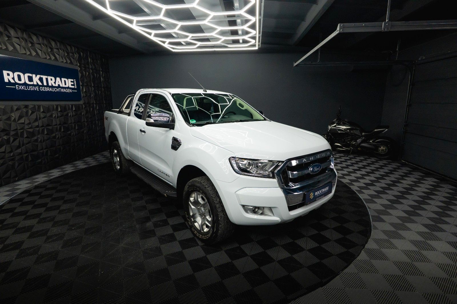 Fahrzeugabbildung Ford Ranger Limited Extrakabine 4x4 *LKW*3500KG*19%*