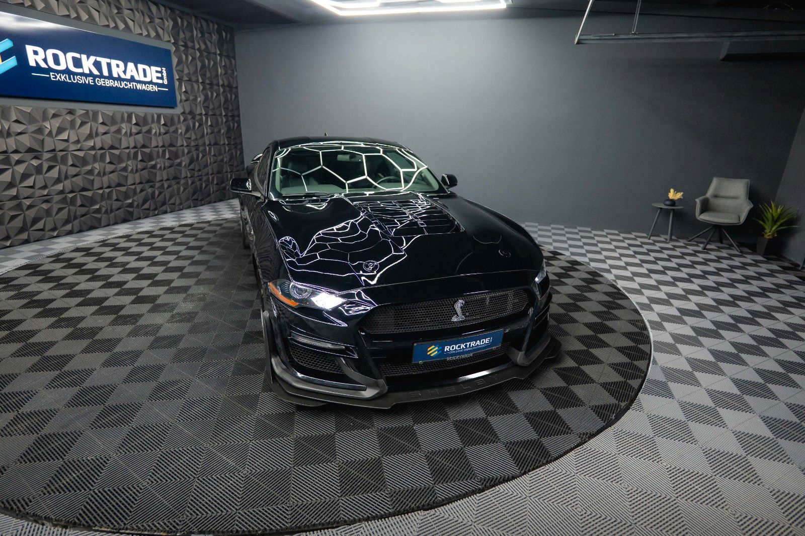 Fahrzeugabbildung Ford Mustang Shelby GT 500 5.0 V8 Performance PREMIUM
