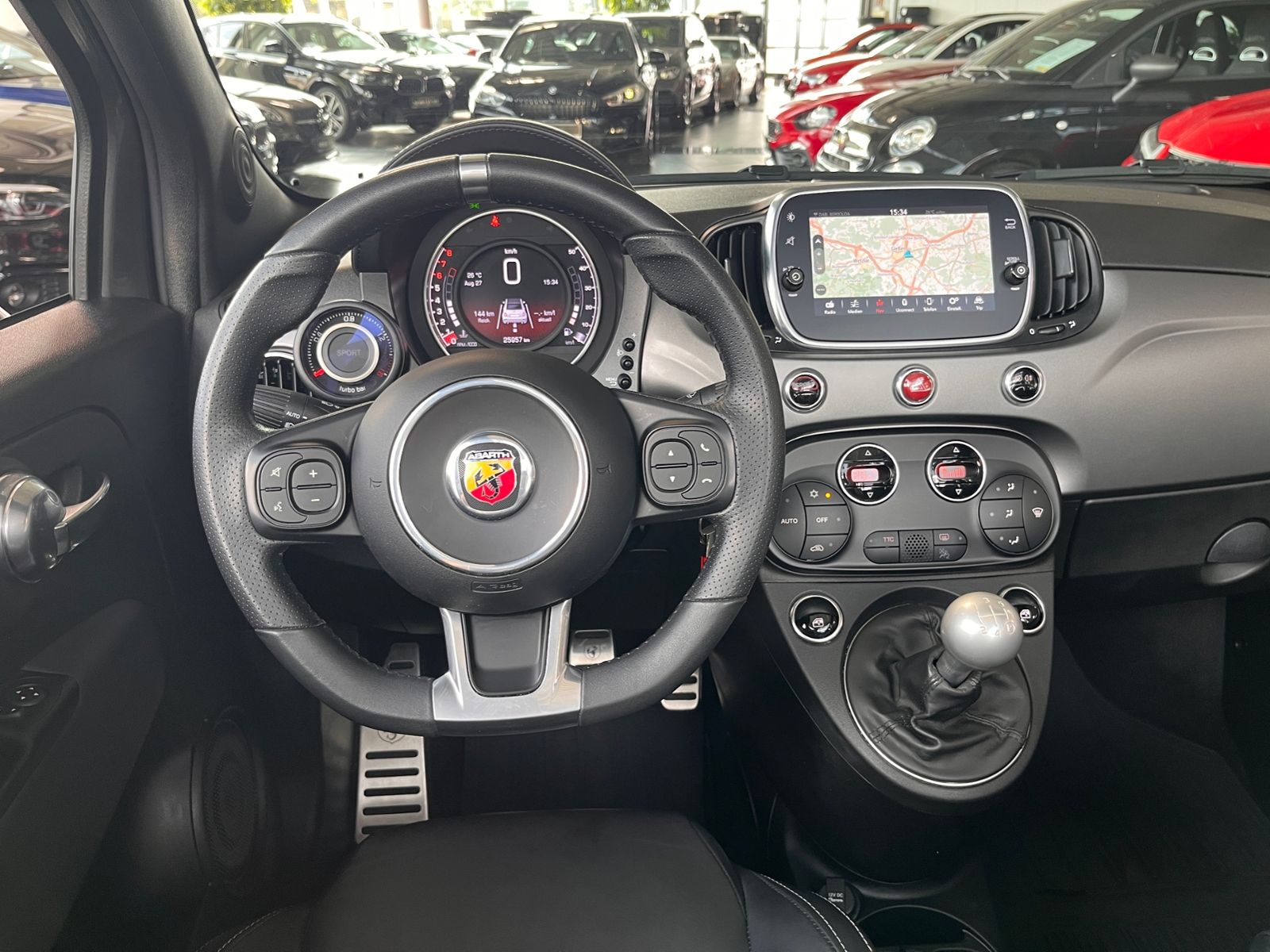 Fahrzeugabbildung Abarth 595C Turismo Sitzheizung XEN NAV LEDER PDC