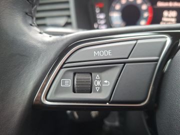 Audi A1 25 advanced Sportback °LED°SHZ°PDC°AAC°AppleC