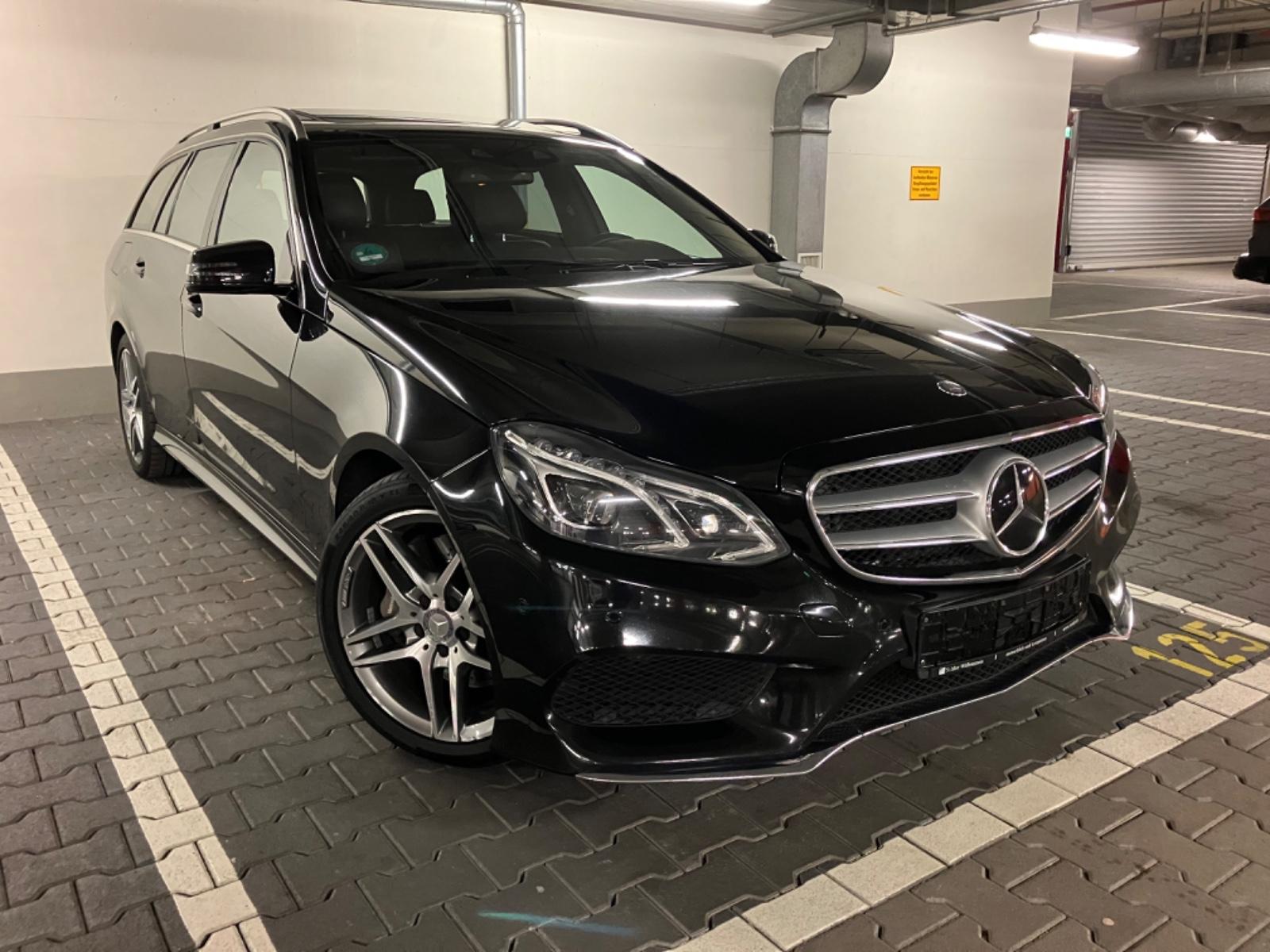 Mercedes-Benz E 350 T-Modell AMG Line COMAND-LED-AHK-LEDER-ACC