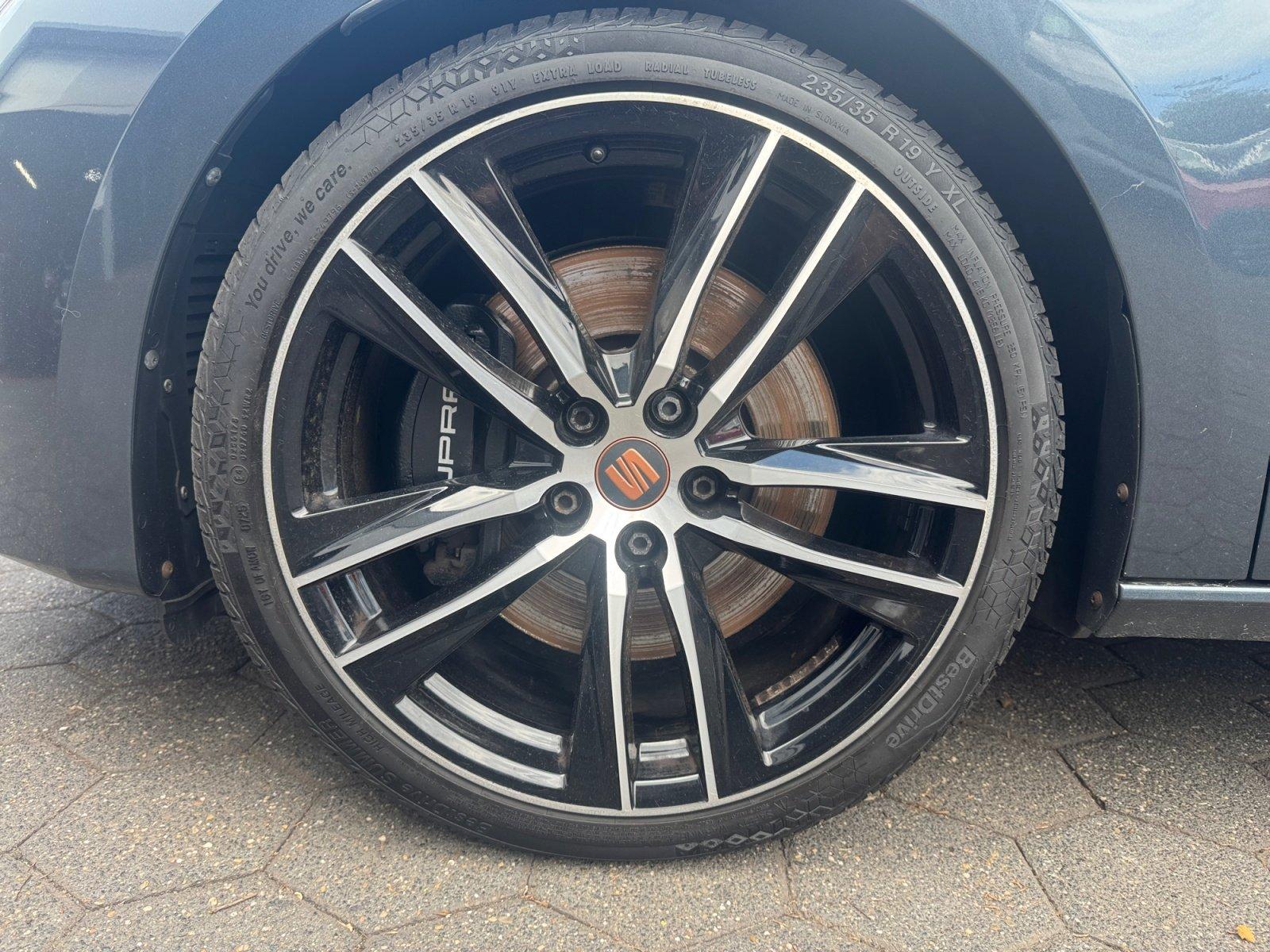 Seat Leon ST 2.0 TSI DSG 4Drive 300 NAVI+LED+BEATS+19