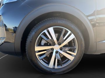 Peugeot 3008 1.6 225 Allure AHK+Kam.+KeyLess+LED+Navi