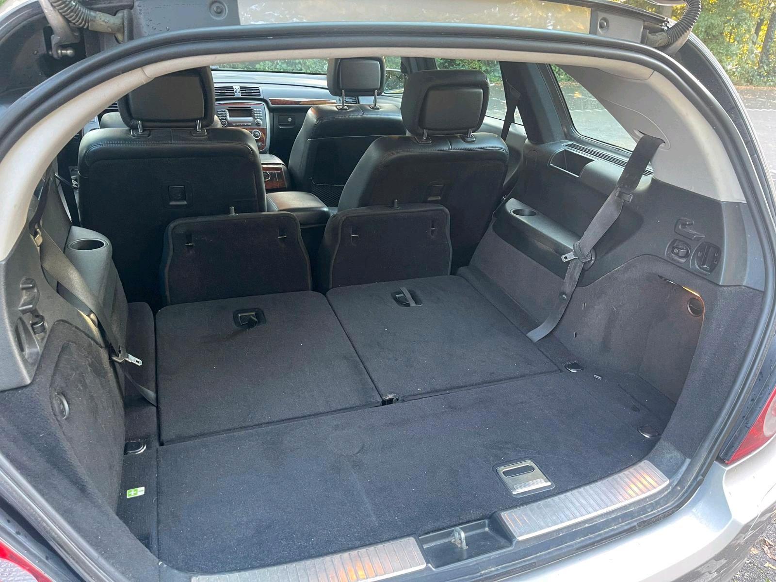 Mercedes-Benz R320 2006 — photo 11