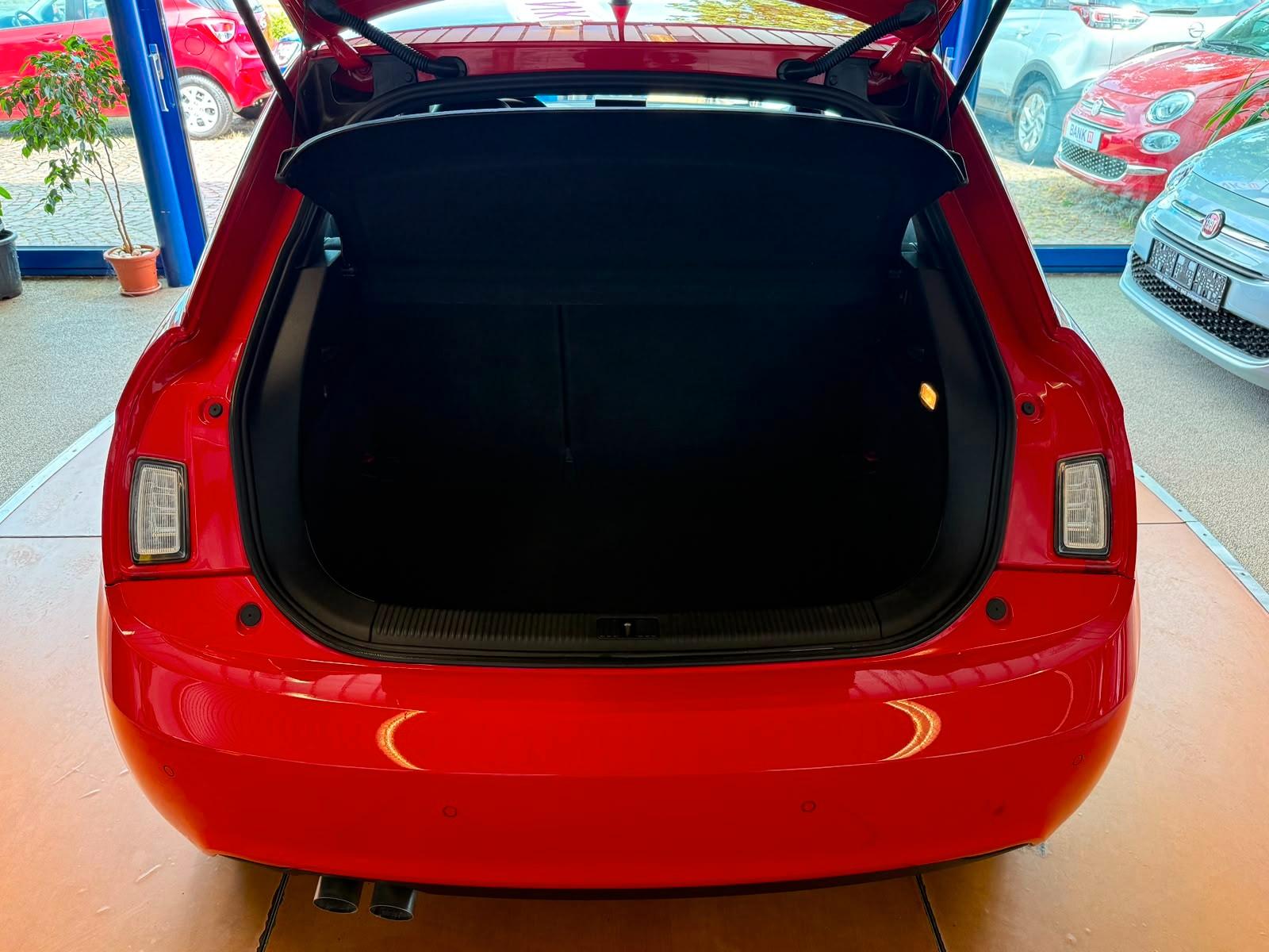 Audi A1 Sportback Volleder / Navi / Klimaautomatik