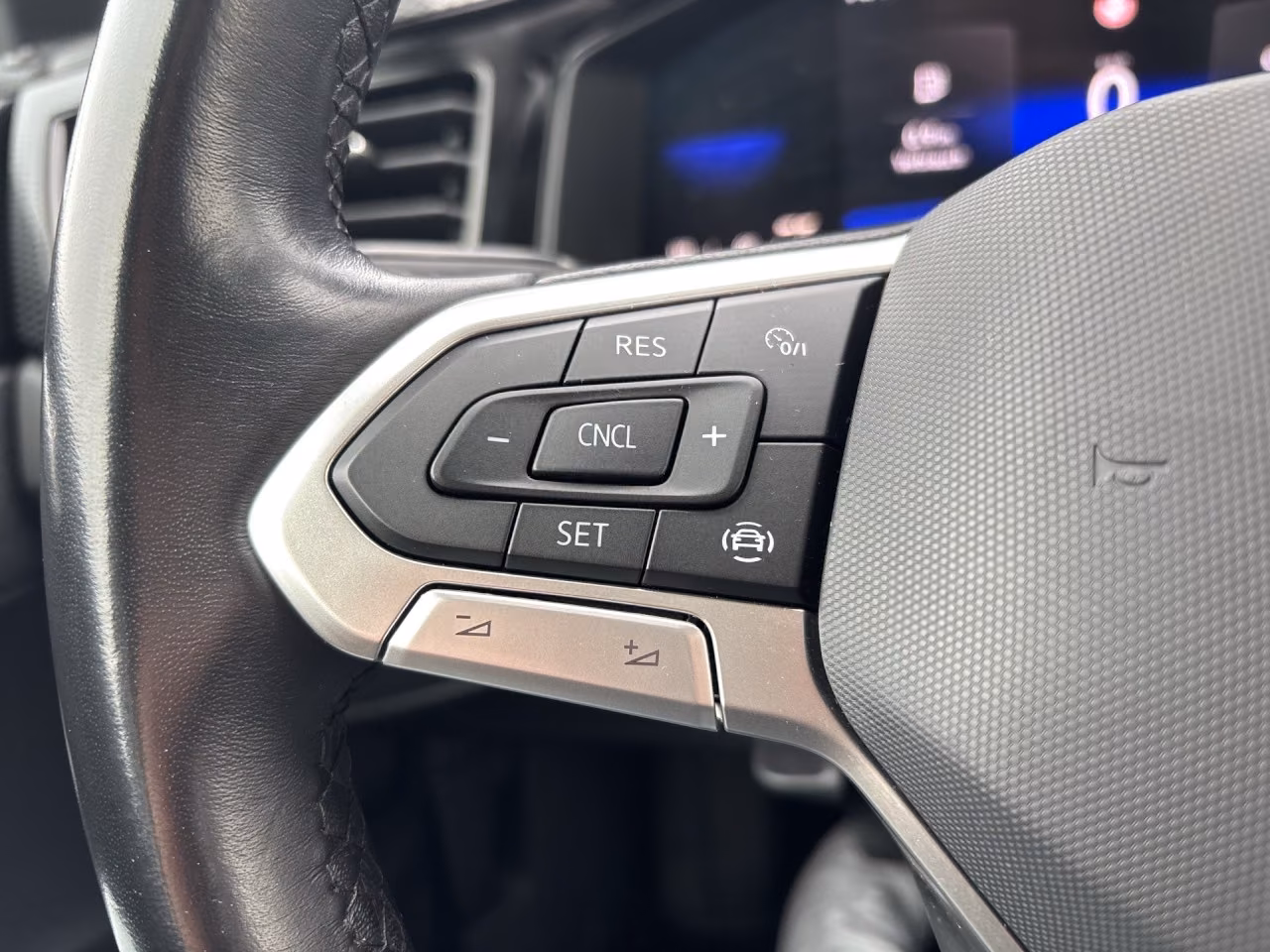 Volkswagen Polo 1.0 TSI Life LED Navi SHZ PDC Klima, миниатюра 16
