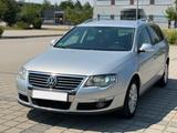 Volkswagen Passat 2.0 TDI 140PS Highline  - Volkswagen Passat: Ps 140