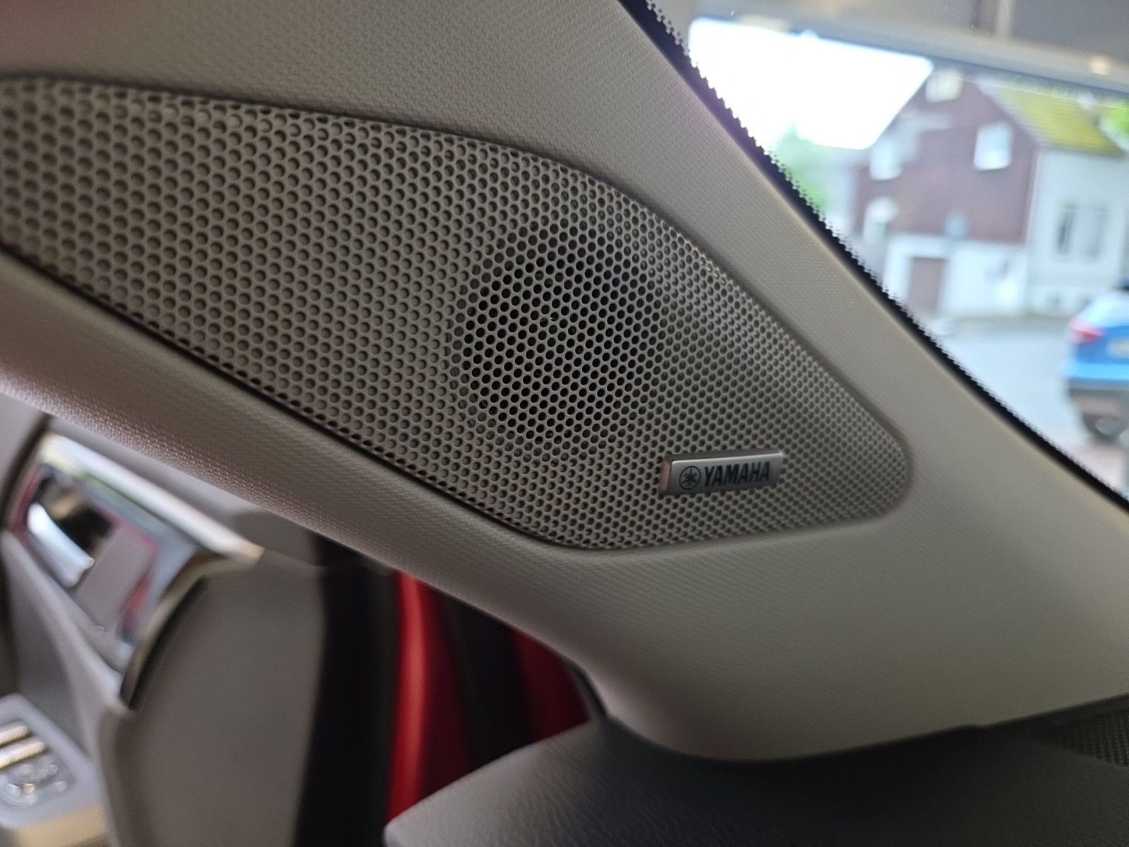 Fahrzeugabbildung Mitsubishi Outlander Plug-in Hybrid Intro Edition *AHK*NAVI