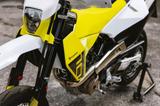 Husqvarna 701 Supermoto Modell 2026 / auf Lager - HUSQVARNA 701 SUPERMOTO