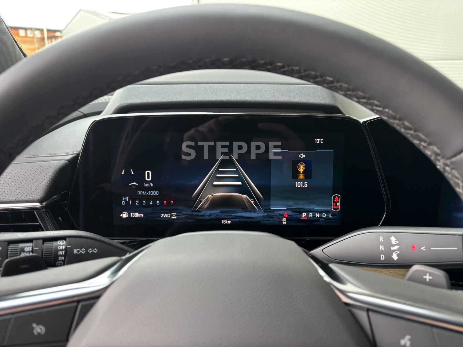 Chevrolet MY26 Suburban 6,2 High Country AHK  24" Luftfed.