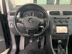 Fahrzeugabbildung Volkswagen Caddy 2,0 TDI 4Motion Trendline Standheizung E6d