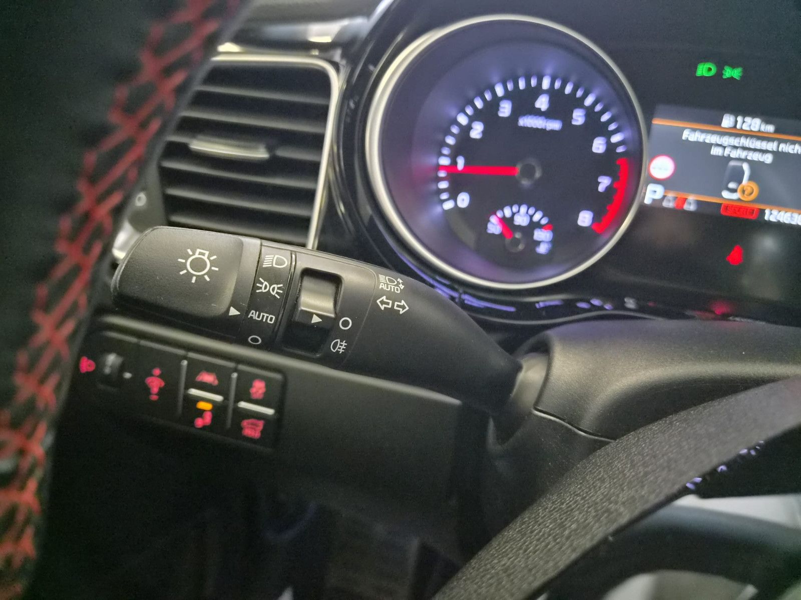 Fahrzeugabbildung Kia pro cee'd / ProCeed GT/ JBL / GEPFLEGT