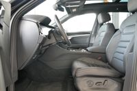 Volkswagen Touareg 3.0TDI 4Motion Leder AHK Pano StdHz 90L 