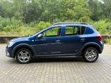 Dacia Sandero TCe 90 Easy-R Prestige AHK NAVI - Dacia Sandero: mit Navigationssystem