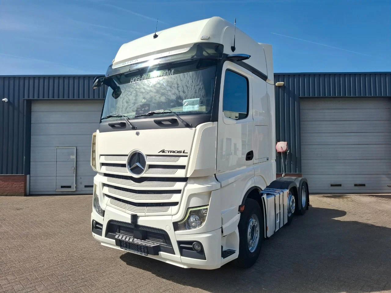 Mercedes-Benz Actros 2545 GIGASPACE 6X2 06523
