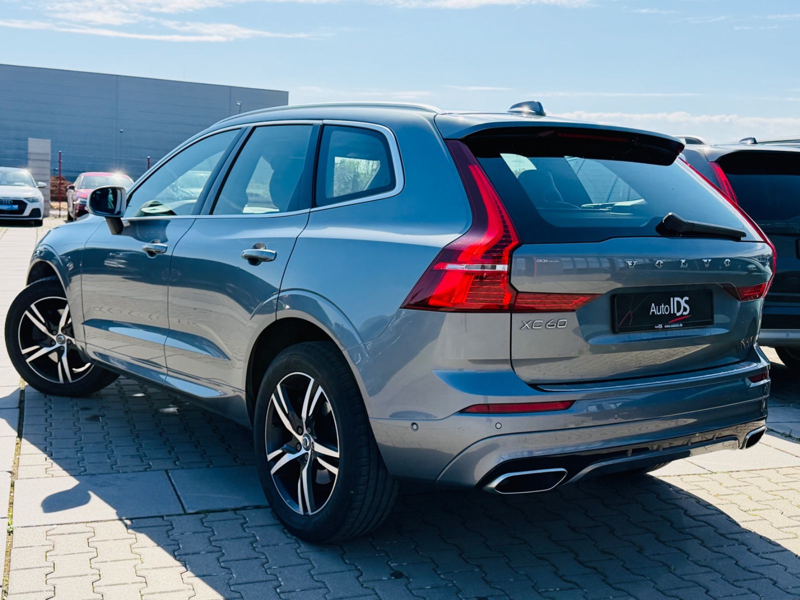 Volvo XC60 R Design AWD Aut.Pano.Navi.Garantie foto 6