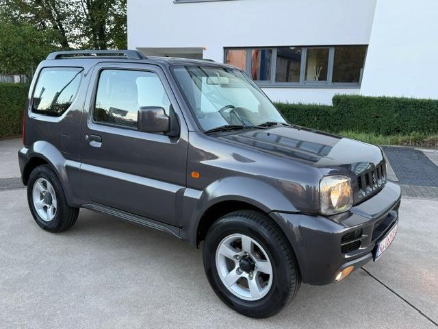 SUZUKI JIMNY RANGER 1.3 VVT 86ch 4X4 BVA - CAMÉRA DE RECUL - CLIMATISATION - JANTES ALLIAGE - ATTELAGE AMOVIBLE