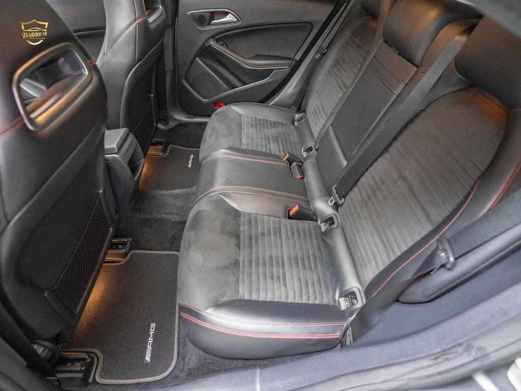 Mercedes-Benz CLA 220