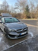 Mercedes-Benz CLA-220 - Mercedes-Benz 220 aus 2014