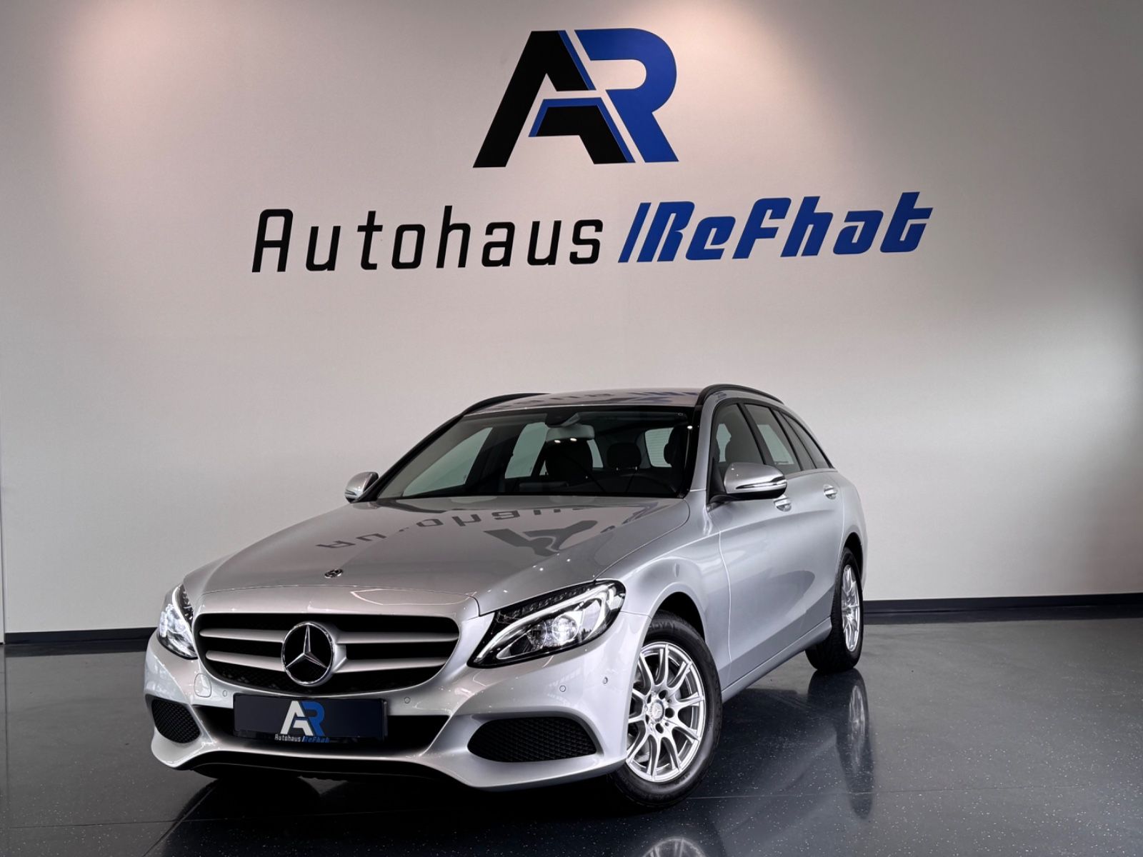 MERCEDES-BENZ C 180T BlueTec*LED*SHZ*PDC*XENON*