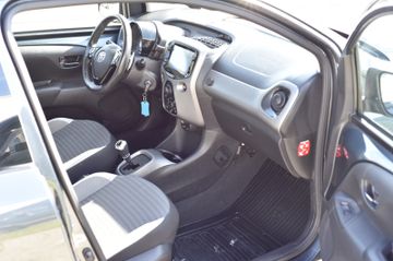 Toyota Aygo (X) - 8