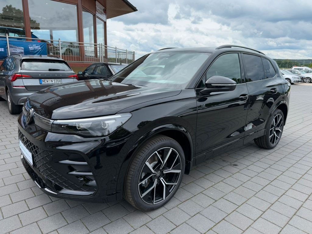 Volkswagen Tiguan 2.0 TDI 4M R-LINE AHK PANO IQ DRIVE BLACK