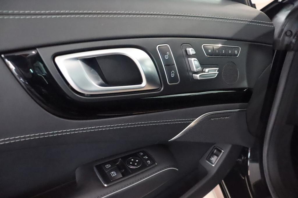 Mercedes-Benz SL 63 AMG