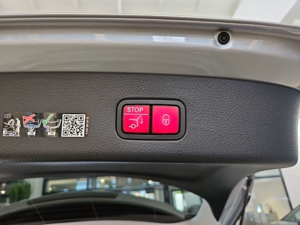 Fahrzeugabbildung Mercedes-Benz GLC 200 4M Avantg. Distronic+ AHK 360° HUD SHZ