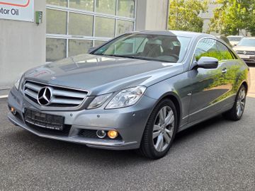 Mercedes E 250 - 1