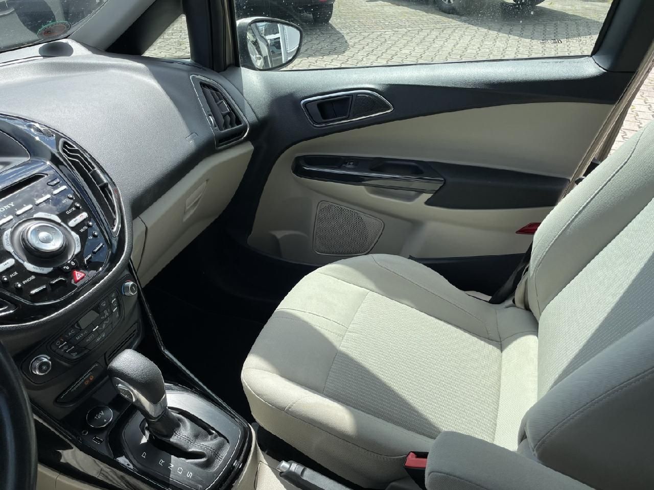 Fahrzeugabbildung Ford B-MAX Titanium, Autom., Kamera, Sitzheiz.