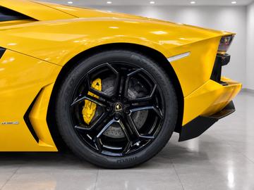 صورة مصغرة 13 لـ 2012 Lamborghini AVENTADOR