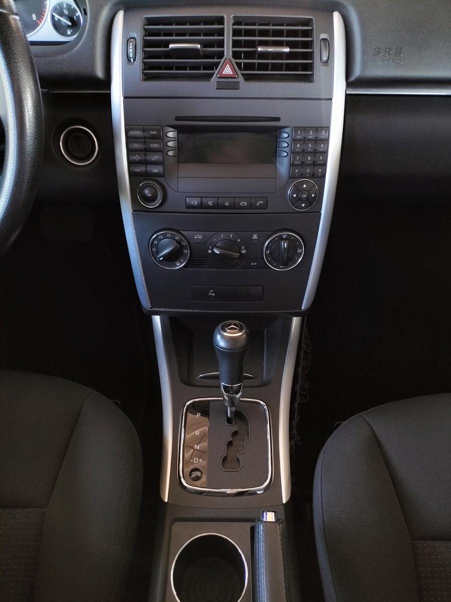 Mercedes-Benz B180 2006 — photo 12