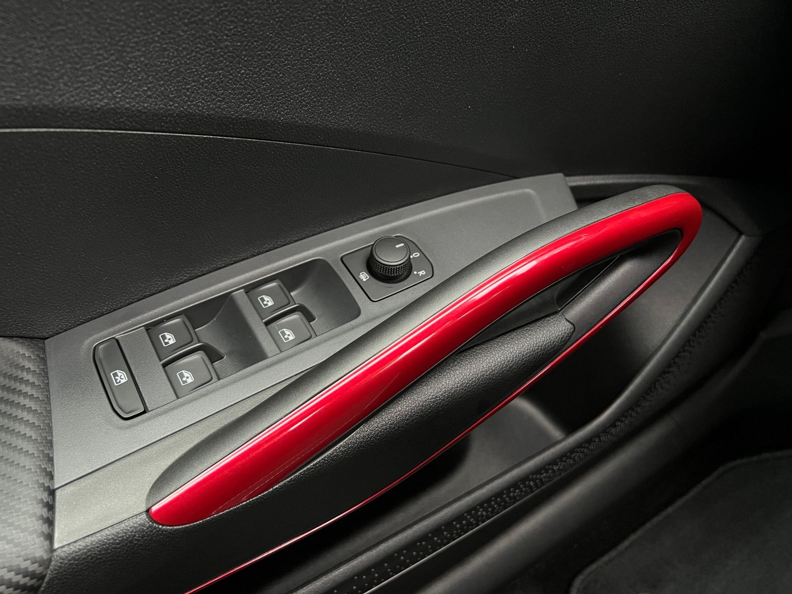 Fahrzeugabbildung SKODA Fabia Monte Carlo 1.0 TSI DSG *LED, SmartLink, K