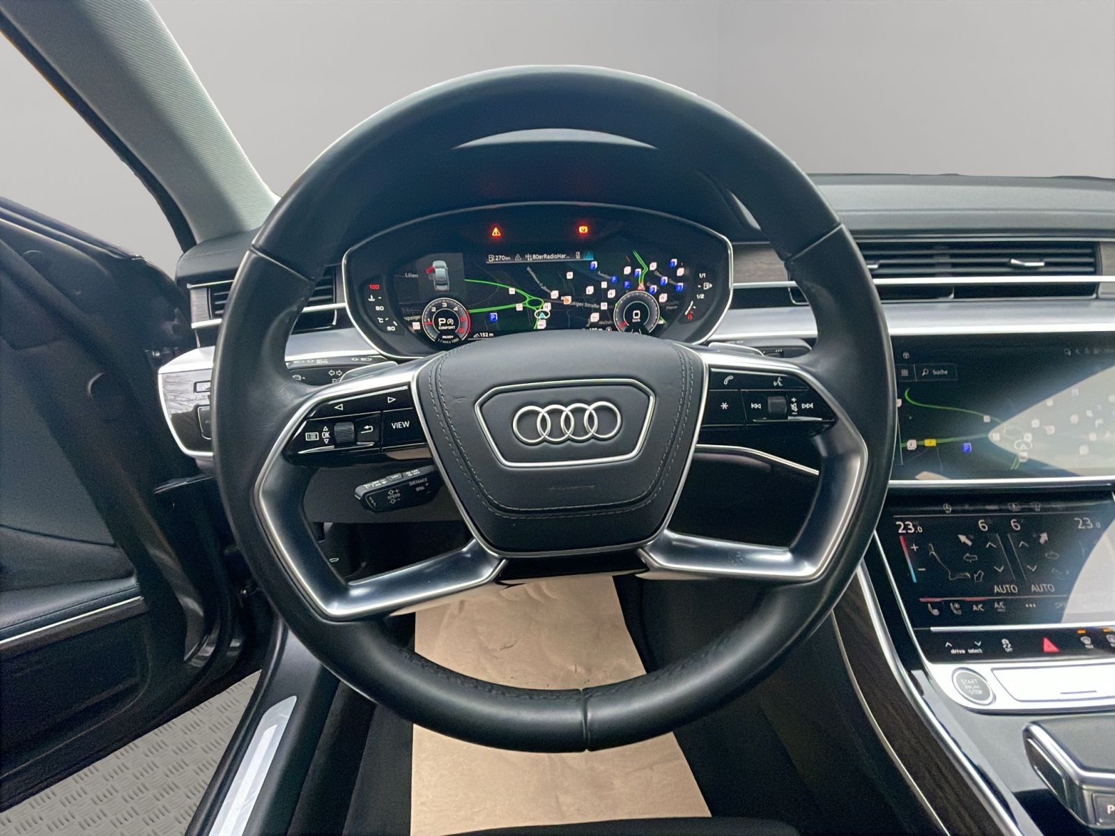 Audi A8 - Bild 12