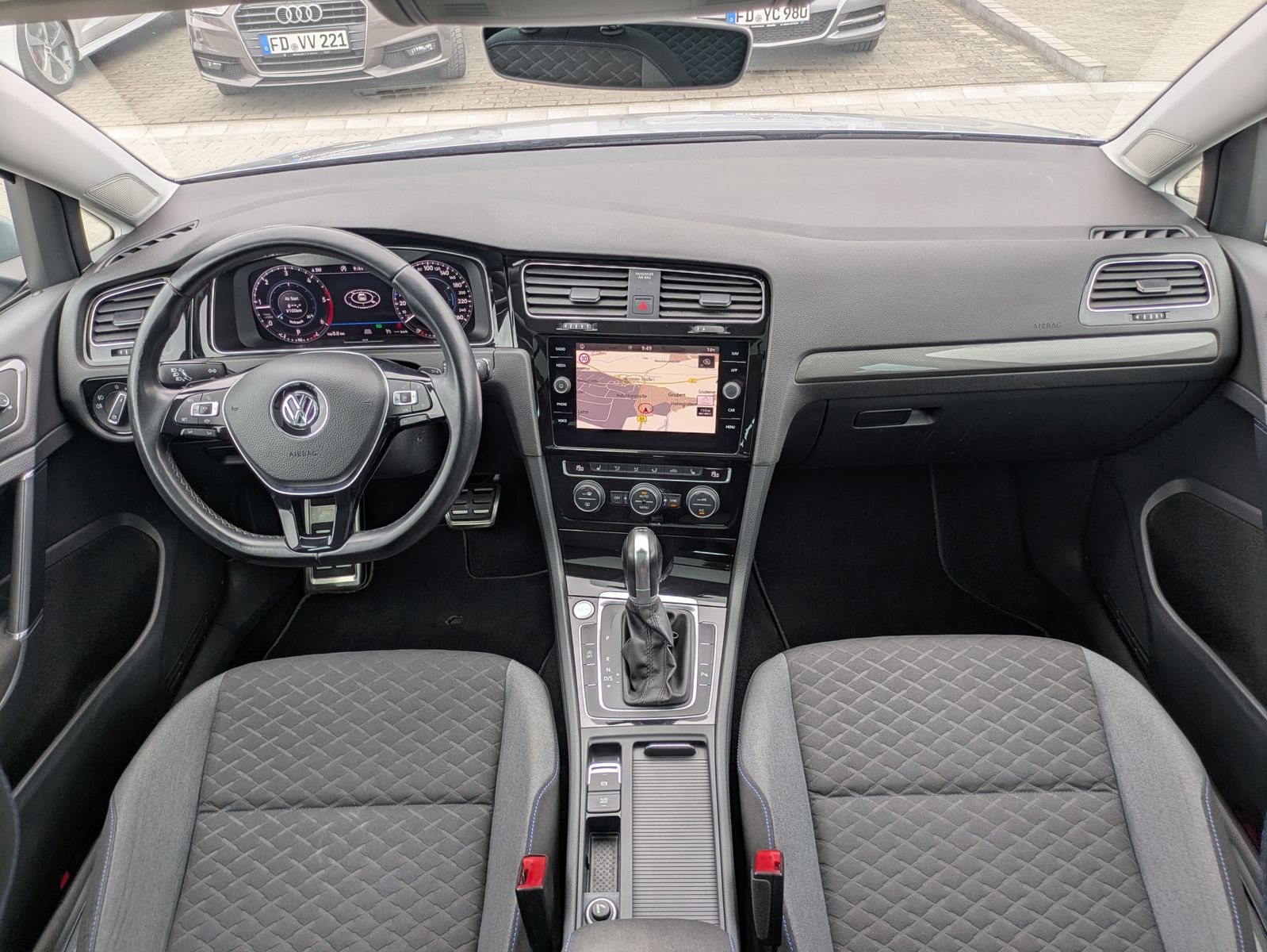 Fahrzeugabbildung Volkswagen Golf 2.0 TDI Join PANO*LED*ACC*KAM*APP*02/26TÜV