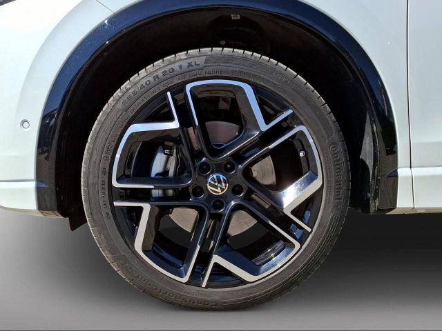 TIGUAN 2.0 TDI DSG R-LINE+IQ.LIGHT+AZV+360 ?